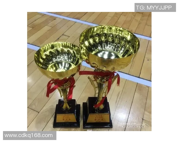 广州羽毛球队在世界锦标赛积分榜上以99分稳居第一名引发关注